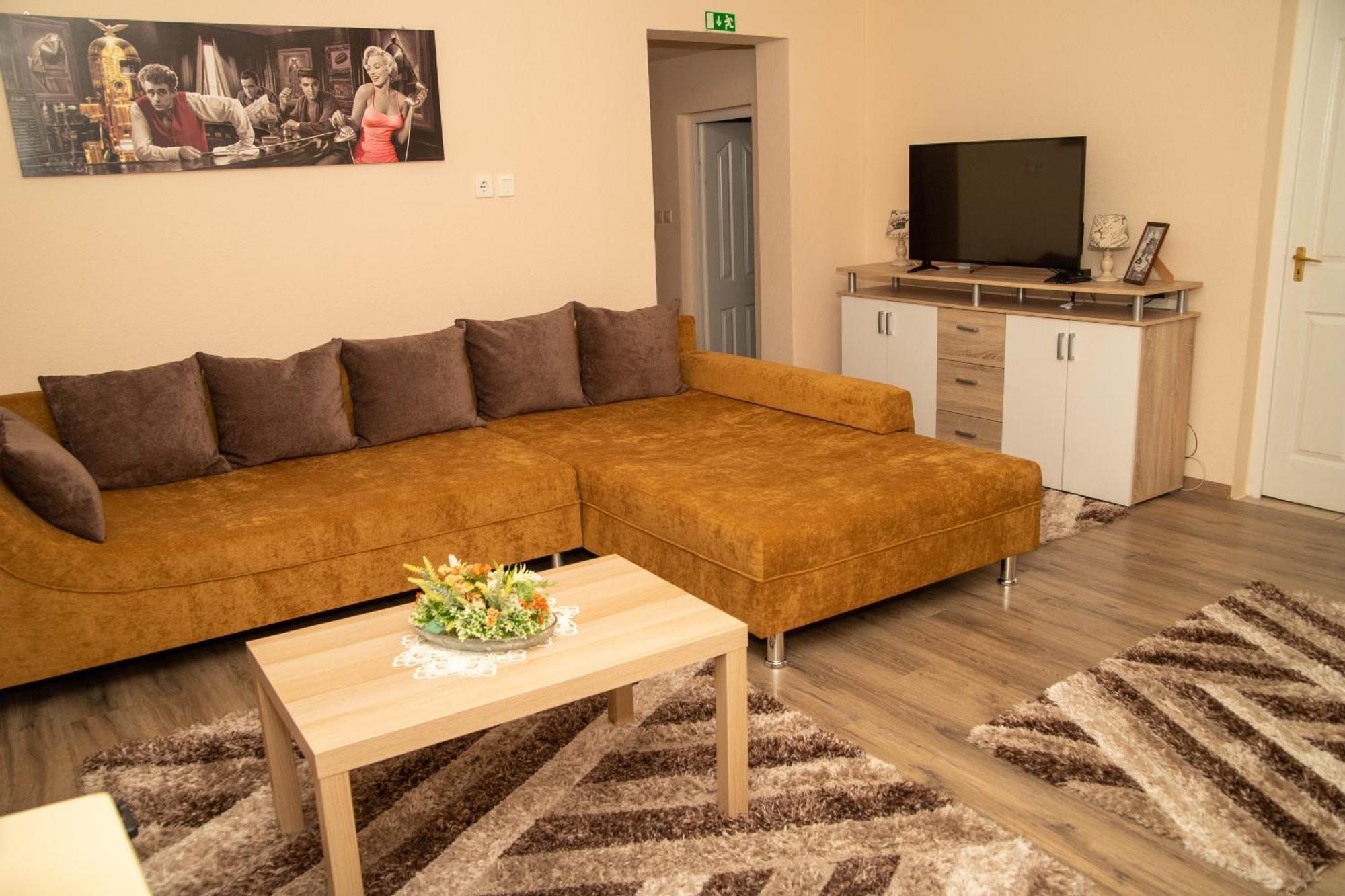Boroka Vendeghaz Turkeve Hotel Luaran gambar